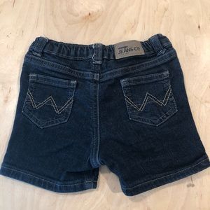 💙Wrangler jean shorts 6-9 months
